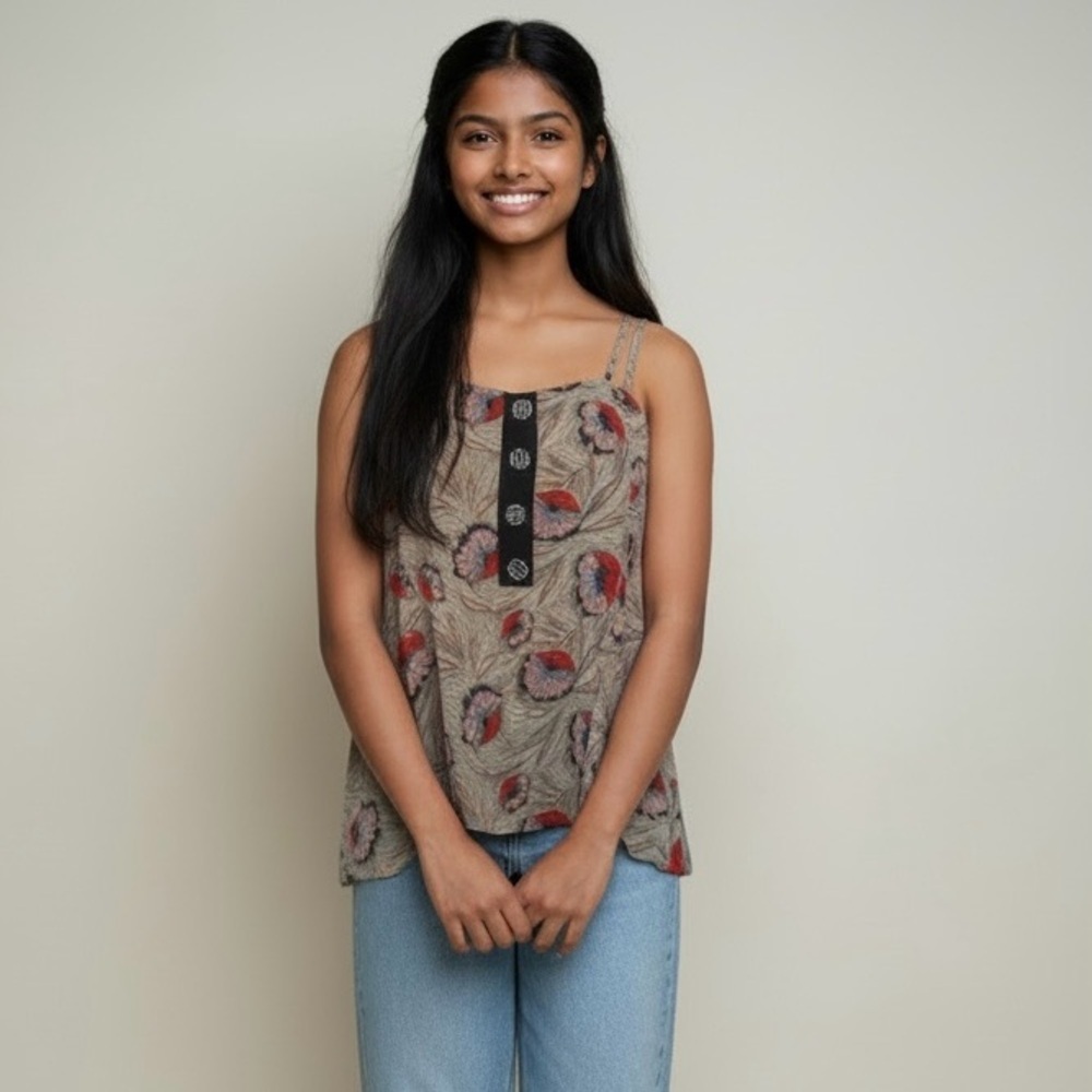 Twinkle by Wenlan Red and Black Buttoned Camisole